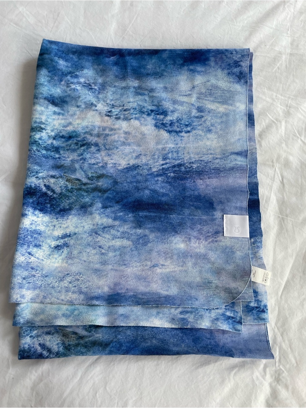 lululemon athletica Blue Marble Print Yoga Mat Towel